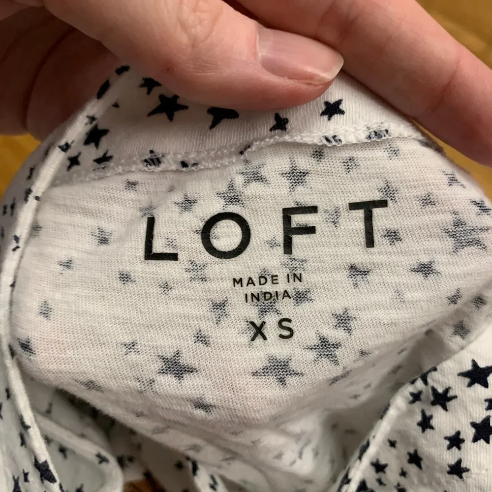 LOFT White Star Print Short‎ Sleeve Top Womens Size XS Casual Cotton T-Shirt Tee